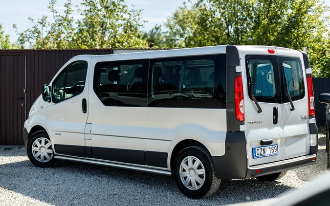 Renault Trafic cena 58900 przebieg: 218000, rok produkcji 2014 z Sandomierz małe 667